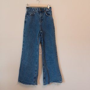The Ragged Priest Wide Leg Raw Hem 100% Cotton Jeans SIze 2 (26) Flare